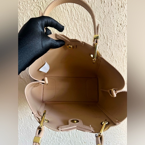 Steve Madden Tote Bag EUC - Picture 4 of 4